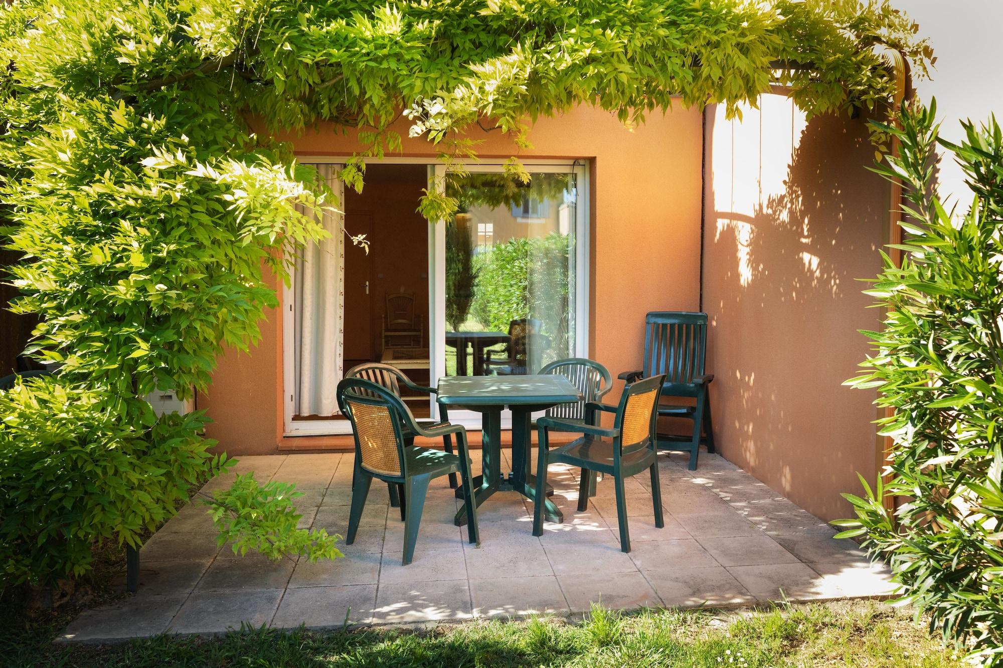 Sowell Residences Les Mazets Арл Екстериор снимка