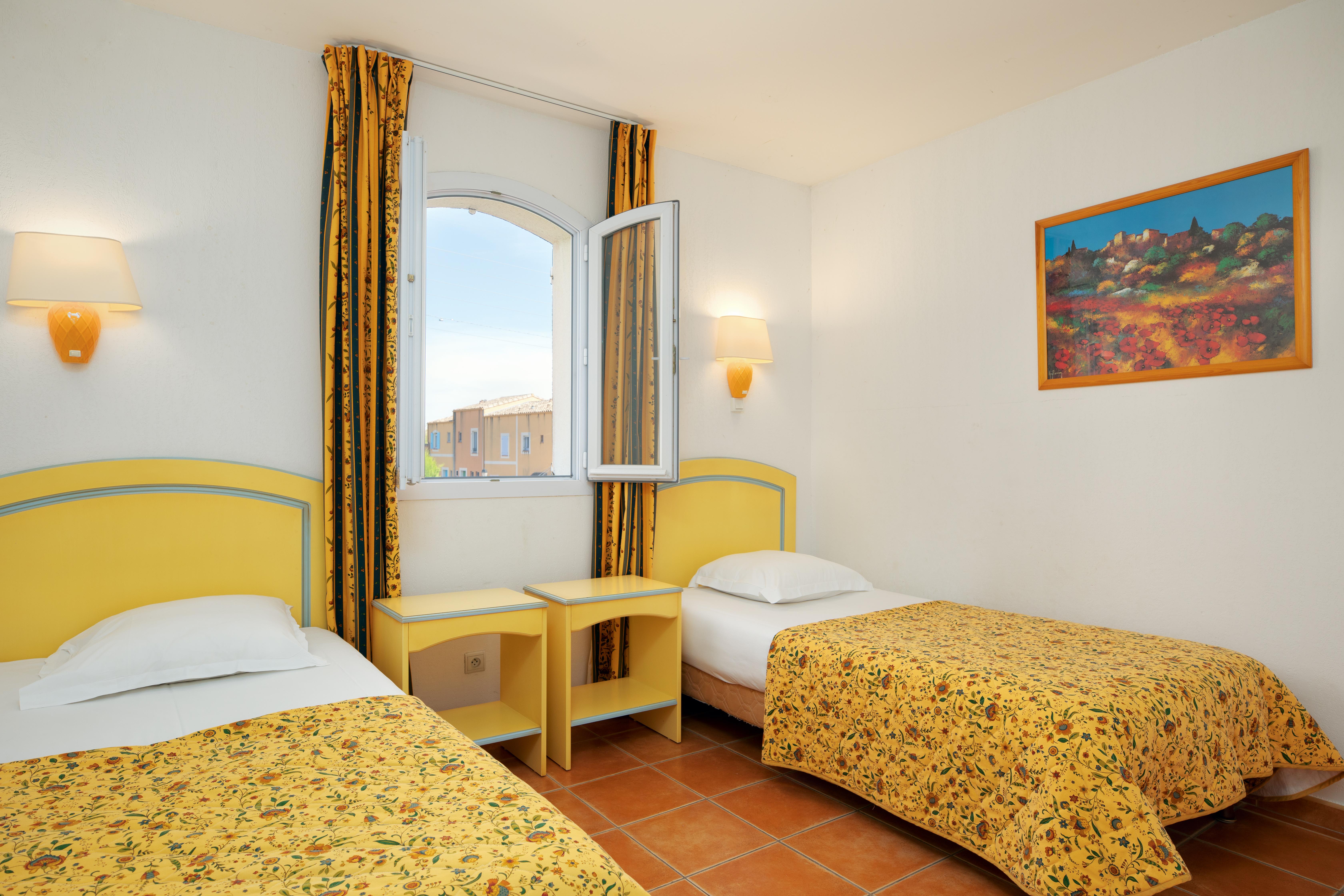 Sowell Residences Les Mazets Арл Екстериор снимка