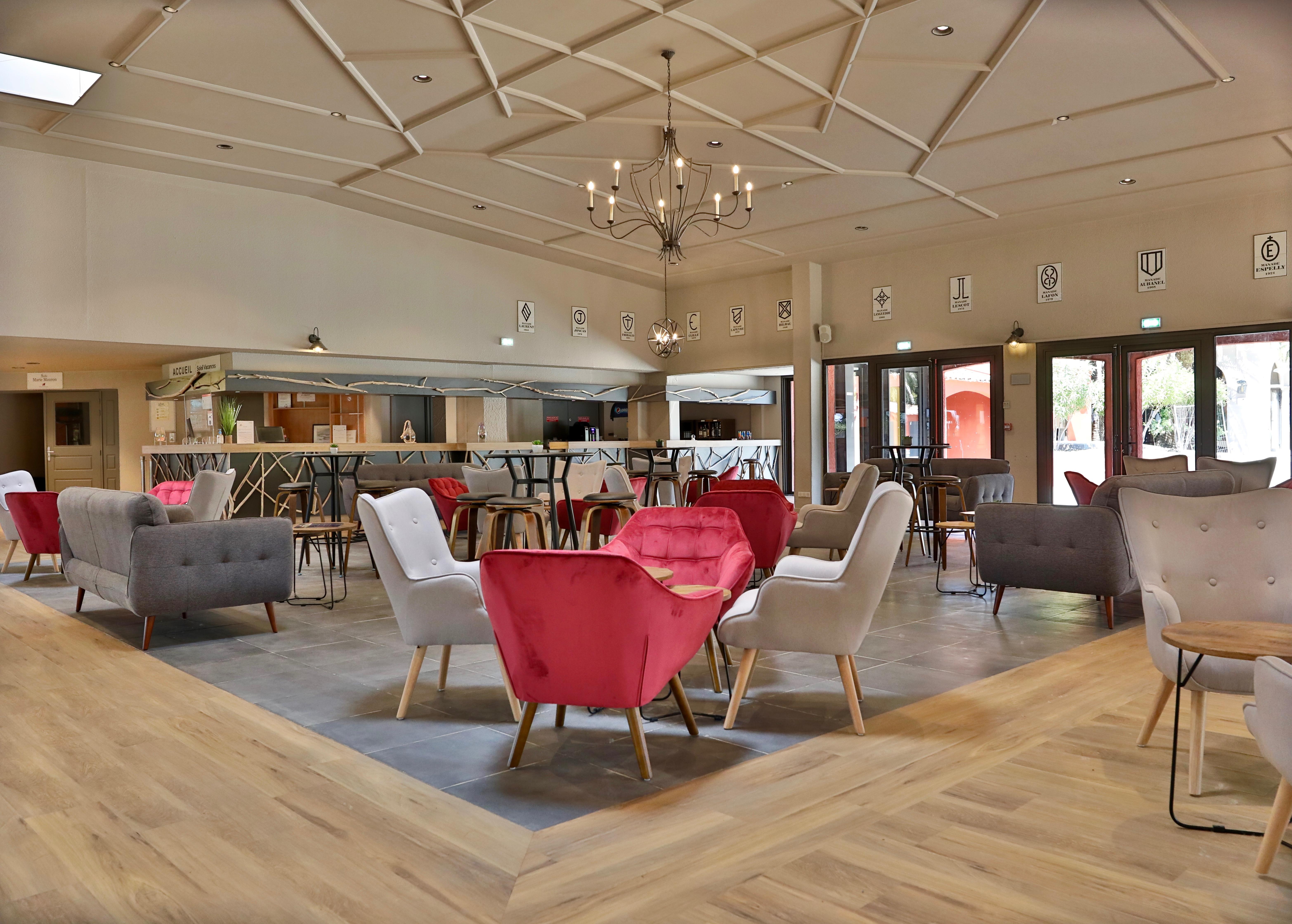 Sowell Residences Les Mazets Арл Екстериор снимка