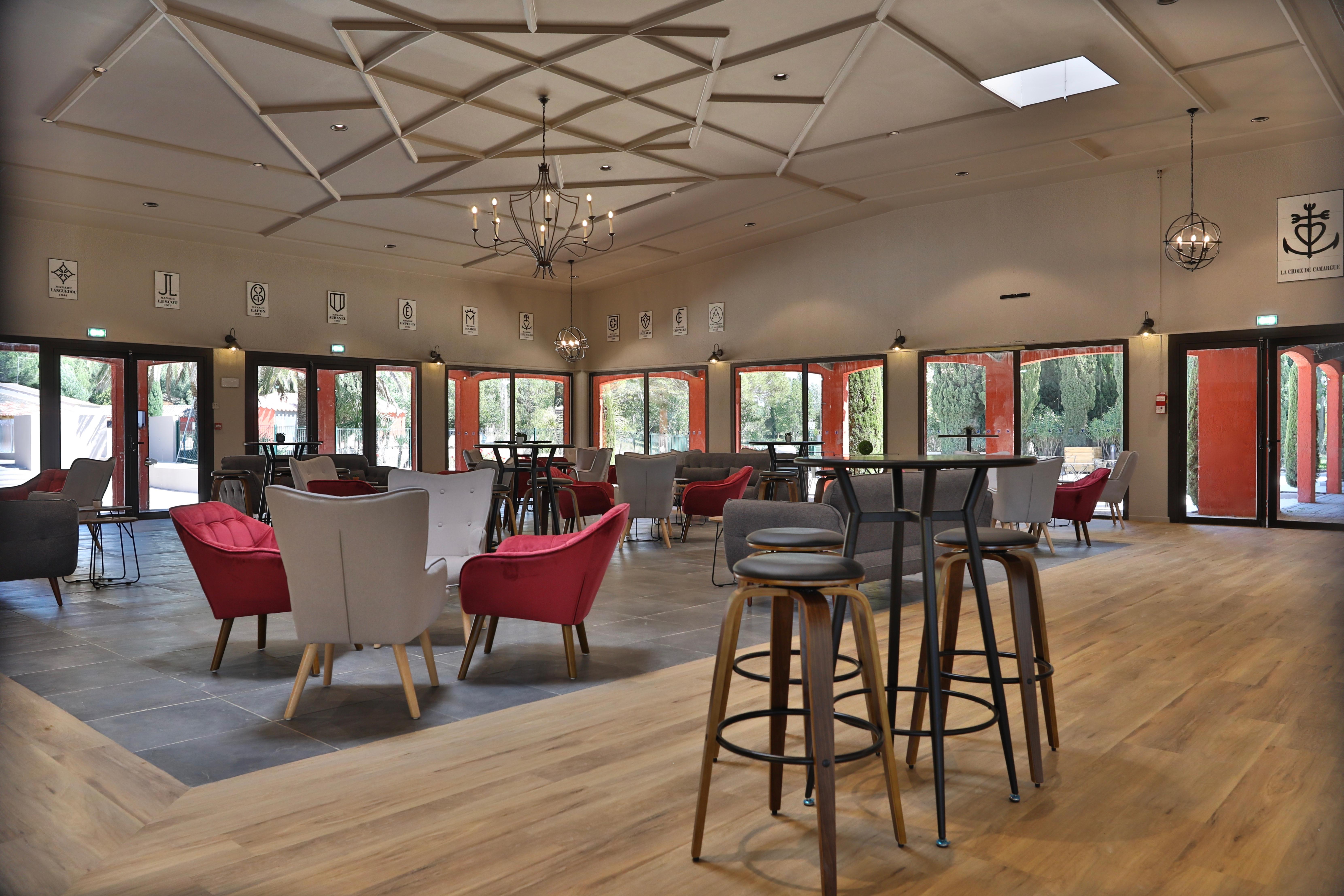 Sowell Residences Les Mazets Арл Екстериор снимка